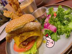 美式烧烤牛肉汉堡-bluefrog蓝蛙(悠唐购物中心店)