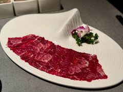 -左庭右院鲜牛肉火锅黑金店(陆家嘴中心店)