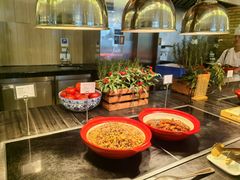 -圣丰索菲特·2 On 988 Café 自助餐厅