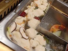 -东巴人鱼豆花火锅(幸福街店)