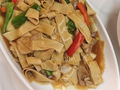 -上海体育场