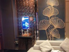 -萧邦音乐会所KTV(向西店)