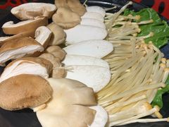 菌类拼盘-锅说大脸毛肚重庆老火锅(佐阾店)