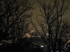 -鬼笑石后山停车场