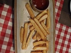 -自然食集西餐厅(泰晤士小镇店)