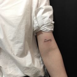 -木子·纹身店TATTOO穿孔·洗纹身