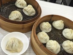 -珊珊小笼馆(仙霞路店)