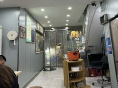 -石贝妮黑皮牛杂(台北路店)