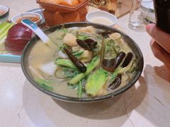 -金太阳海鲜烧烤·本地人餐厅(星海公园店)