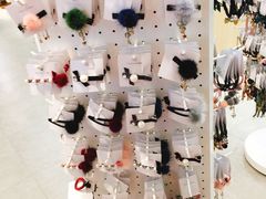 -美特斯邦威(新天地购物中心店)