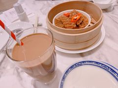 -香港百合居(LCM置汇旭辉广场店)