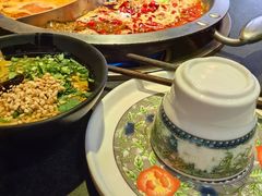 -沸炉重庆老火锅(军事博物馆店)