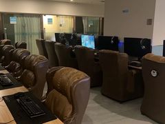 -网鱼电竞·棋牌(五一广场店)