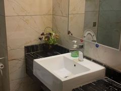-钧熙良品·足道spa(曹山路纯水岸店)
