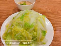 水爆粉丝白菜-清真吴记门钉肉饼·喜多利
