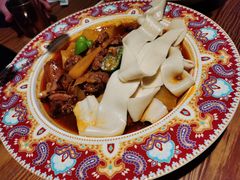 沙湾大盘鸡-塔哈尔·新疆盛宴(城西银泰店)