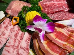 -明洞阿姨·韩式酱蟹烤肉·创意料理(三元桥店)