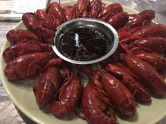 -巴厘龙虾·榜首油焖大虾(音乐学院·沿江酒馆店)