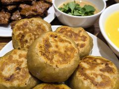 -清真吴记门钉肉饼·喜多利