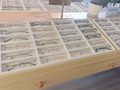 -康利眼镜·蔡司战略合作店(龙泉书房店)