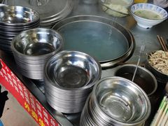 -小董骨汤馄饨店(通扬路店)