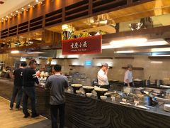 重庆小面-盛宴标帜西餐厅龙虾.鲍鱼•牛排(重庆喜来登大酒店)