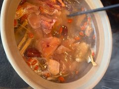 -蝴蝶里·粤菜·点心(滨江龙湖店)