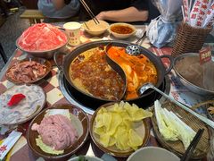 -赵美丽·重庆社区火锅·直营店(火车东站·中豪国际店)