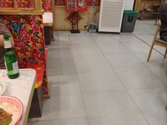 -九妹农家大铁锅东北菜(江湾店)