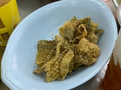 炸鱼皮-榮泰米粉湯(Left Shop)