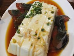 皮蛋豆腐-谢大牛馆·中式卤牛排(老店)