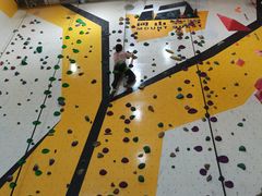 -问山MountQuest攀岩馆