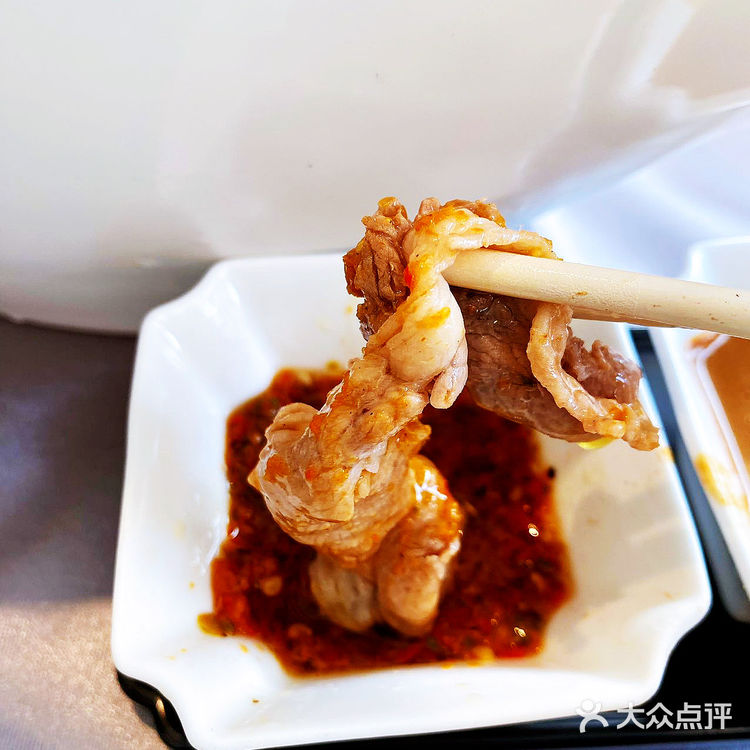 🔥✨ 探寻鼓楼院子的清真小火锅世界！ ✨🔥