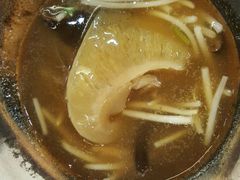 -J Daeng Seafood