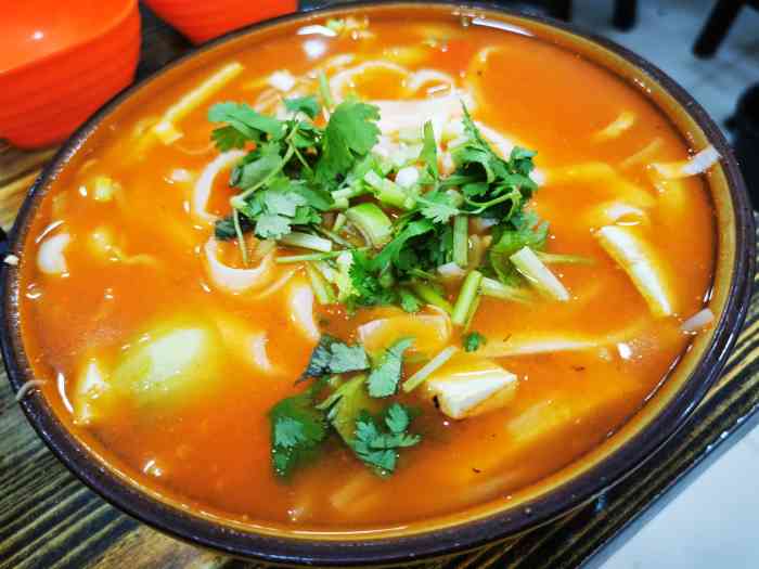 小王甘泉炝锅面-"延大附近的这家炝锅面真心好吃97离学校近.