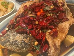 藿香炝锅鱼-中8楼风尚云南菜(颐堤港店)