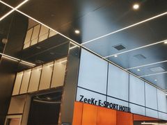 -即氪电竞酒店(五一广场IFS国金中心店)