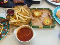 -城堡俄式西餐厅(中央大街索道店)