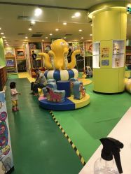 -思诺卡儿童俱乐部(东方广场店)