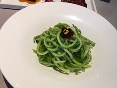 炝拌鲍芹-金海华·悦食东方(苏州中心商场店)