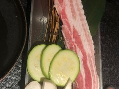 -嘿嘟嘟·肋条烧肉放题(爱融荟城店)