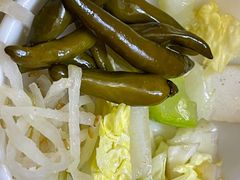 -闫家驴肉老店(华电一校店)