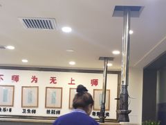 大堂-楼外楼大刀肉传统火锅(西安大路店)