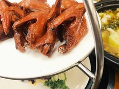 爆汁乳鸽-拈菜(观音桥阳光世纪店)