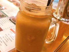 招牌冰波奶茶-小龍鳳餐室(番禺路店)