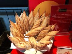 -Salon de The de Joel Robuchon(外滩18号店)