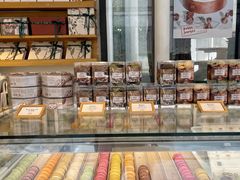 面包甜点陈列柜-TIENSTIENS将将(三里屯店)