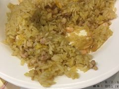 -新大咀港式茶餐厅(宝山万达店)