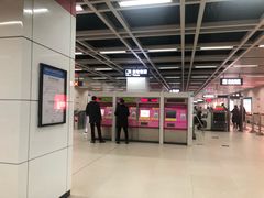 -螃蟹岬(地铁站)