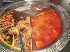 -廖掌柜·重庆鲜货火锅(上海首店)